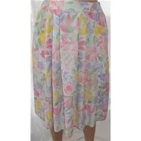 St. Michael Size 12 White Floral Print Skirt