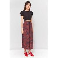 staring at stars red paisley crinkle culottes red