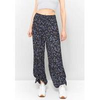 Staring At Stars Black Floral Tie-Side Beach Trousers, BLACK