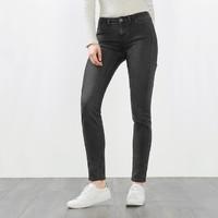 Stretch Slim-Fit Jeans