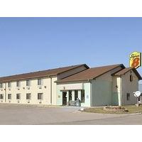 Super 8 Motel - Marshall