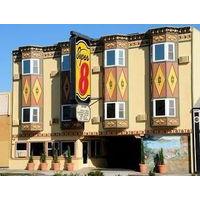 Super 8 San Francisco / Near the Marina