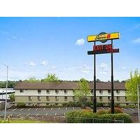 Super 8 Portland Airport