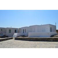 Super Paradise Apartments