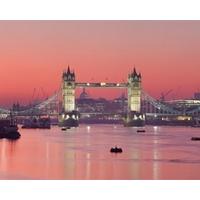Sundowner Cruise on the Thames for Two