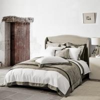 Suffolk Velvet Bed