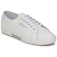 Superga 2950 women\'s Shoes (Trainers) in white