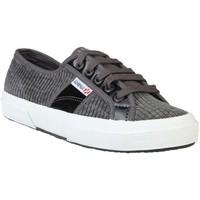 Superga S0072B0_2750_983_GREYBLACK women\'s Shoes (Trainers) in grey