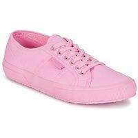 Superga 2750 COTU CLASSIC women\'s Shoes (Trainers) in pink