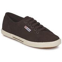 Superga 2950 women\'s Shoes (Trainers) in brown