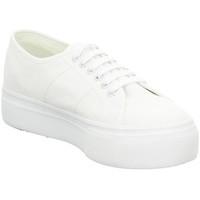 Superga S0001L0WHITE901 women\'s Shoes (Trainers) in White