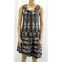 Sub-Couture Small Brown and Beige Abstract Print Dress