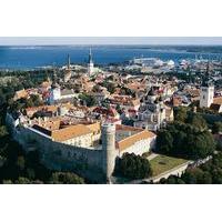 Tallinn Walking Tour with Free Time and Port Transfers