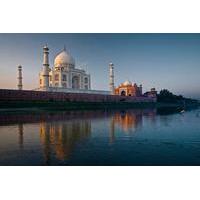Taj Mahal and Agra Fort Day Trip From Delhi
