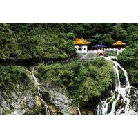 Taroko Gorge Full-Day Tour from Taipei