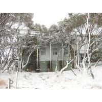 Tanderra Ski Lodge