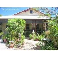 Tallow Beach Motel