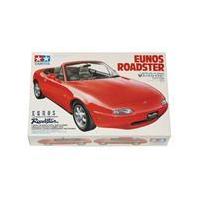 Tamiya Eunos Roadster Model Kit 1:24