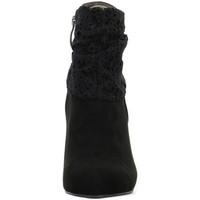 Tamaris Taggia women\'s Low Ankle Boots in Black