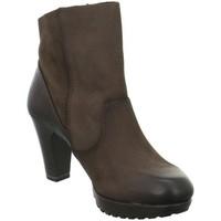 tamaris nomo womens low ankle boots in brown