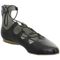 Tamaris Baja Lace women\'s Shoes (Trainers) in Black
