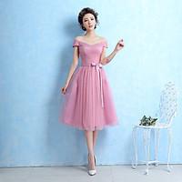 tea length off the shoulder bridesmaid dress short sleeveless tulle