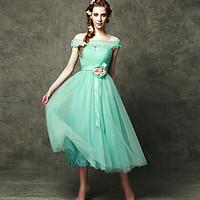 Tea-length Tulle Lace-up Bridesmaid Dress - A-line Off-the-shoulder with Appliques Flower(s)