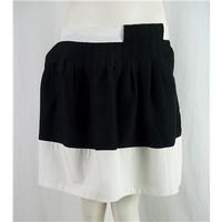 Ted Baker, Black/White Skirt, Size 16 (Ted Baker 5) BNWT