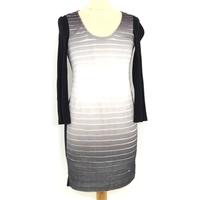 Ted Baker Size 6 Grey and Black Colour Fade Front Bodycon Dress