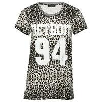 Teen girl leopard print short sleeve stripe neck detroit pull on cotton t-shirt - Brown