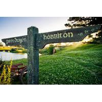 The Lord of the Rings Hobbiton Movie Set Tour from Auckland including Private Transfer