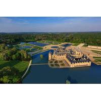 the great stables of prince de conde and renaissance style meal at pal ...