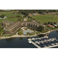 The Cove Lakeside Resort