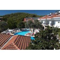The PINEHILL Hotel & Suites