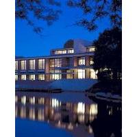 The Hyatt Lodge at McDonald\'s Campus