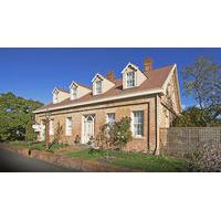 The Racecourse Inn