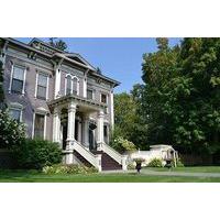 The Mansion of Saratoga