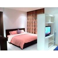 Thanyalak at The Gallery Condomi...