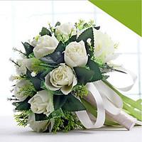 The Bride\'s Romantic White Rose With Flowers