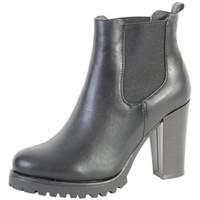 The Divine Factory Bottine TDF2752 Noir women\'s Low Ankle Boots in black