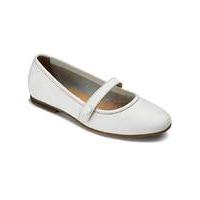 the shoe tailor bar ballerina shoes e