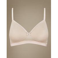The Everywear Bra Sumptuously Soft Non-Wired Lace Insert Full Cup Bra AA-E