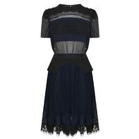 three floor lace motive dress