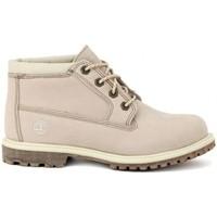 Timberland Nellie White women\'s Shoes (High-top Trainers) in BEIGE