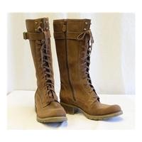 Timberland Size 39 Brown High Suede High Boots