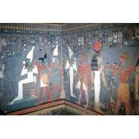 Tour to Valley of the Kings and Queens Hatshepsut Temple from Luxor
