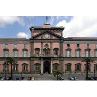 Tour of the Archaeological Museu...