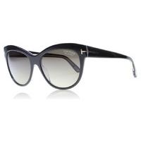 Tom Ford Lily Sunglasses Black 05D Polariserade