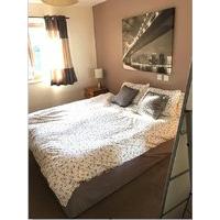 To Let Good sized double bedroom (3.8m x 2.4m) in Great Holm, Milton Keynes, MK8