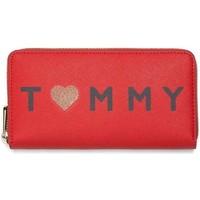 Tommy Hilfiger AW0AW04126 Wallet Accessories Red women\'s Purse wallet in red